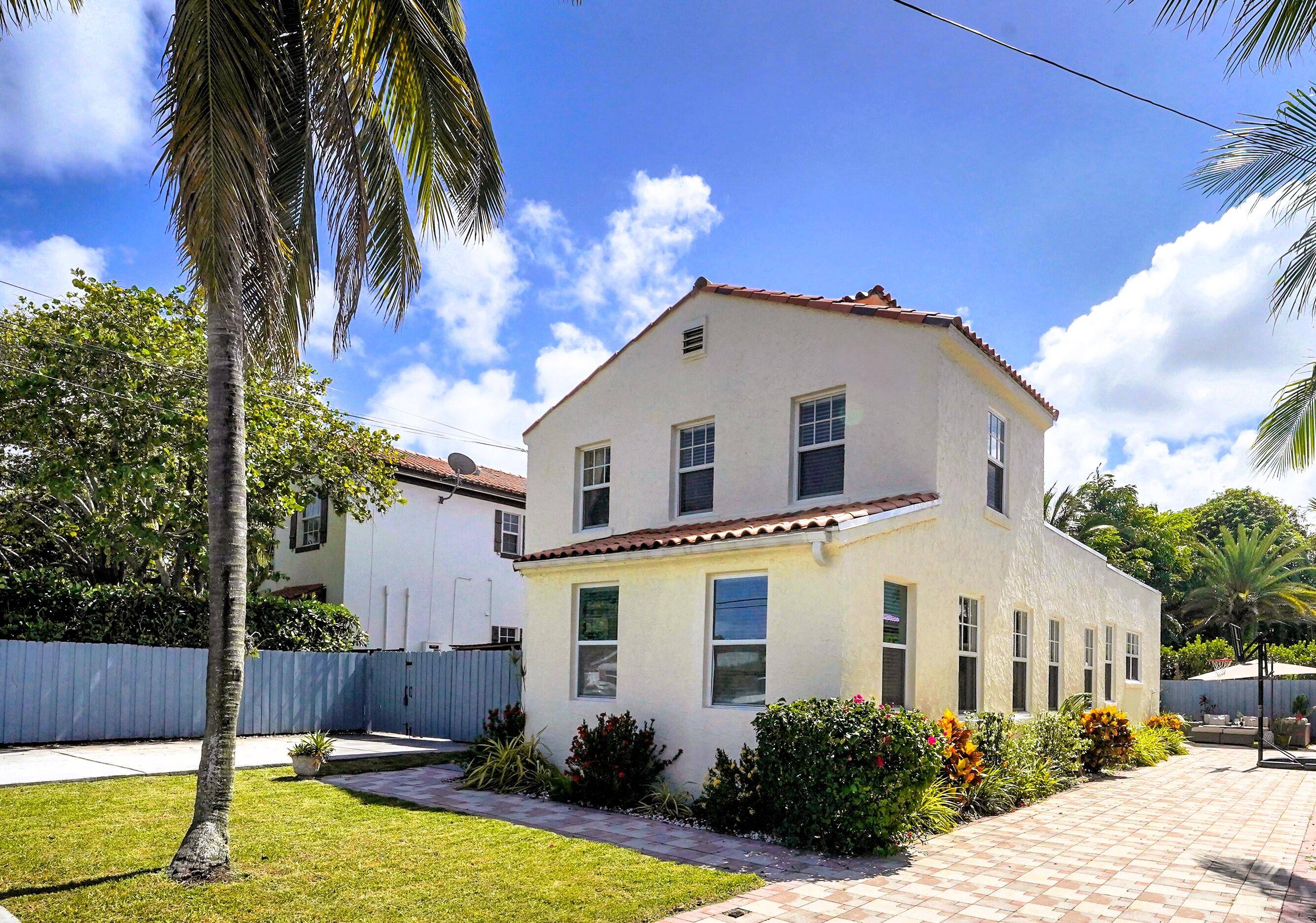910 NE 2nd AVE, Delray Beach, FL 33444