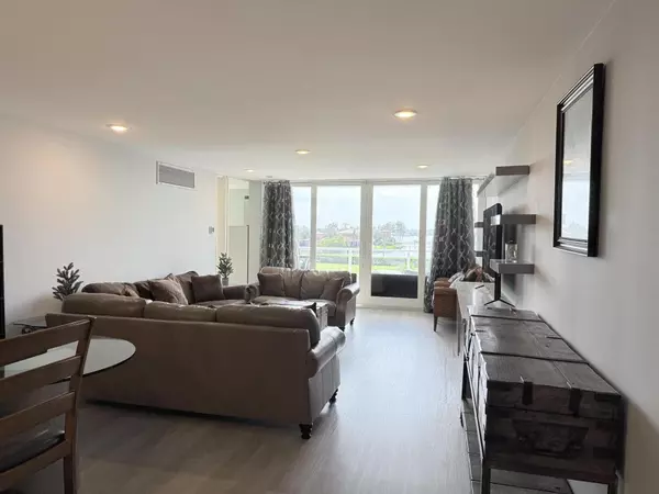 Palm Beach, FL 33480,3450 S Ocean BLVD 2220