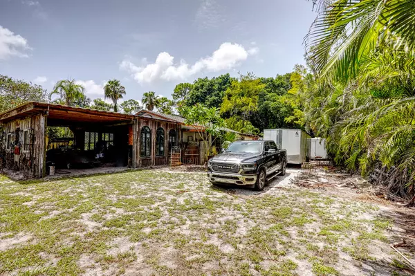 West Palm Beach, FL 33413,6725 Katherine RD