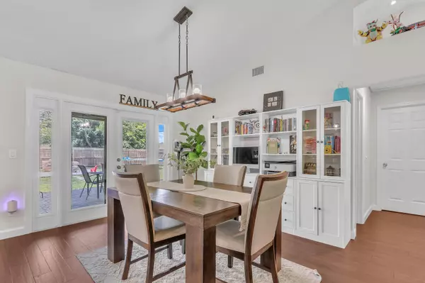 Port Saint Lucie, FL 34953,1817 SW Open View DR