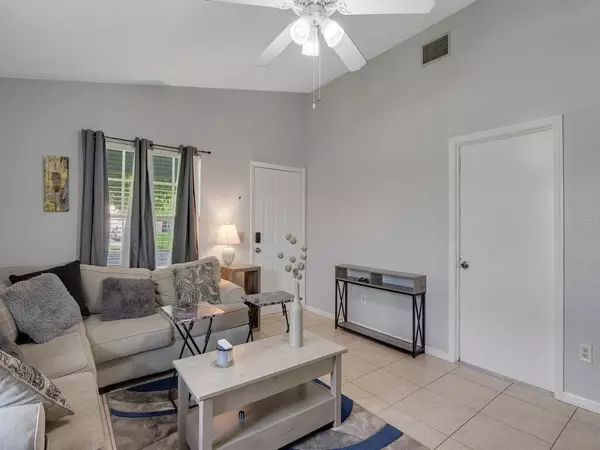 Vero Beach, FL 32962,1150 SW 19th AVE