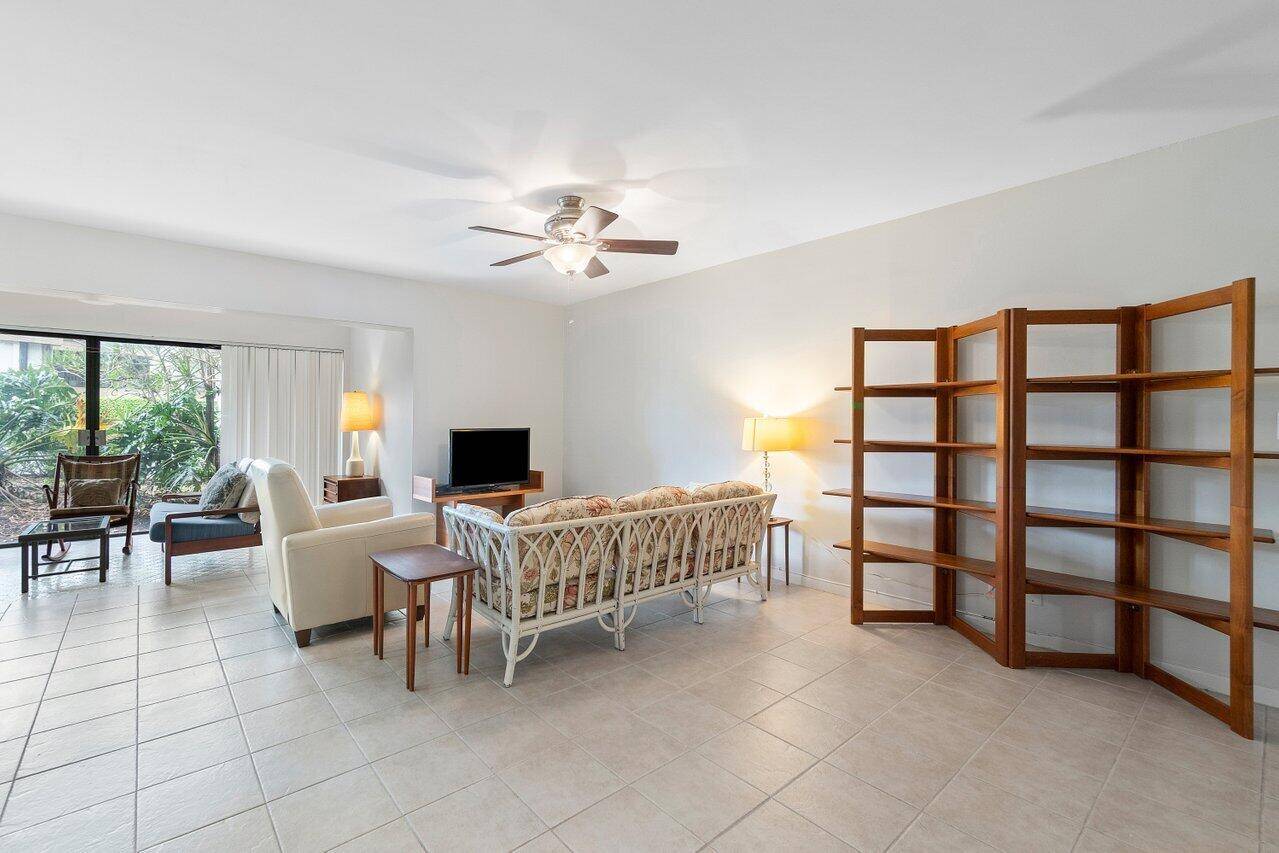 Boca Raton, FL 33433,22089 Cocoa Palm WAY 155