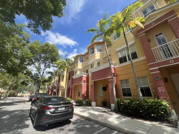 3804 Shoma DR, Royal Palm Beach, FL 33414