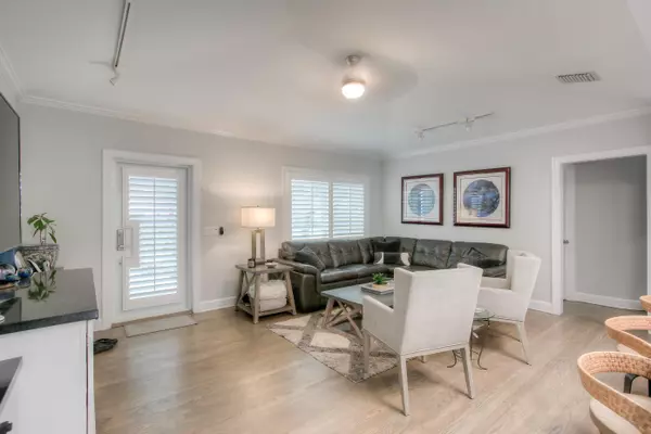 Delray Beach, FL 33444,322 NW 16th ST