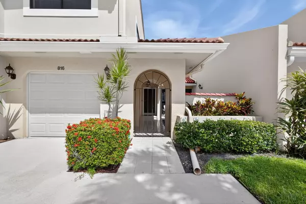 Palm Beach Gardens, FL 33418,816 Windermere WAY