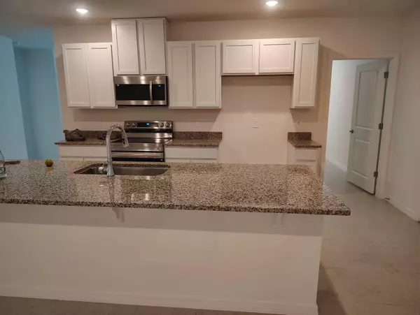 Port Saint Lucie, FL 34986,5794 NW NW Culebra AVE