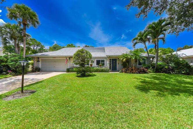 12792 SE Royal Troon CT, Hobe Sound, FL 33455