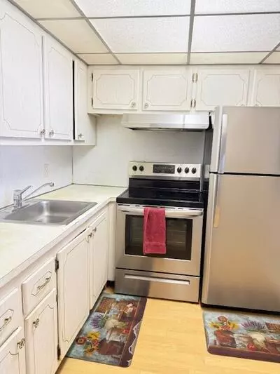 West Palm Beach, FL 33417,158 Northampton H 158