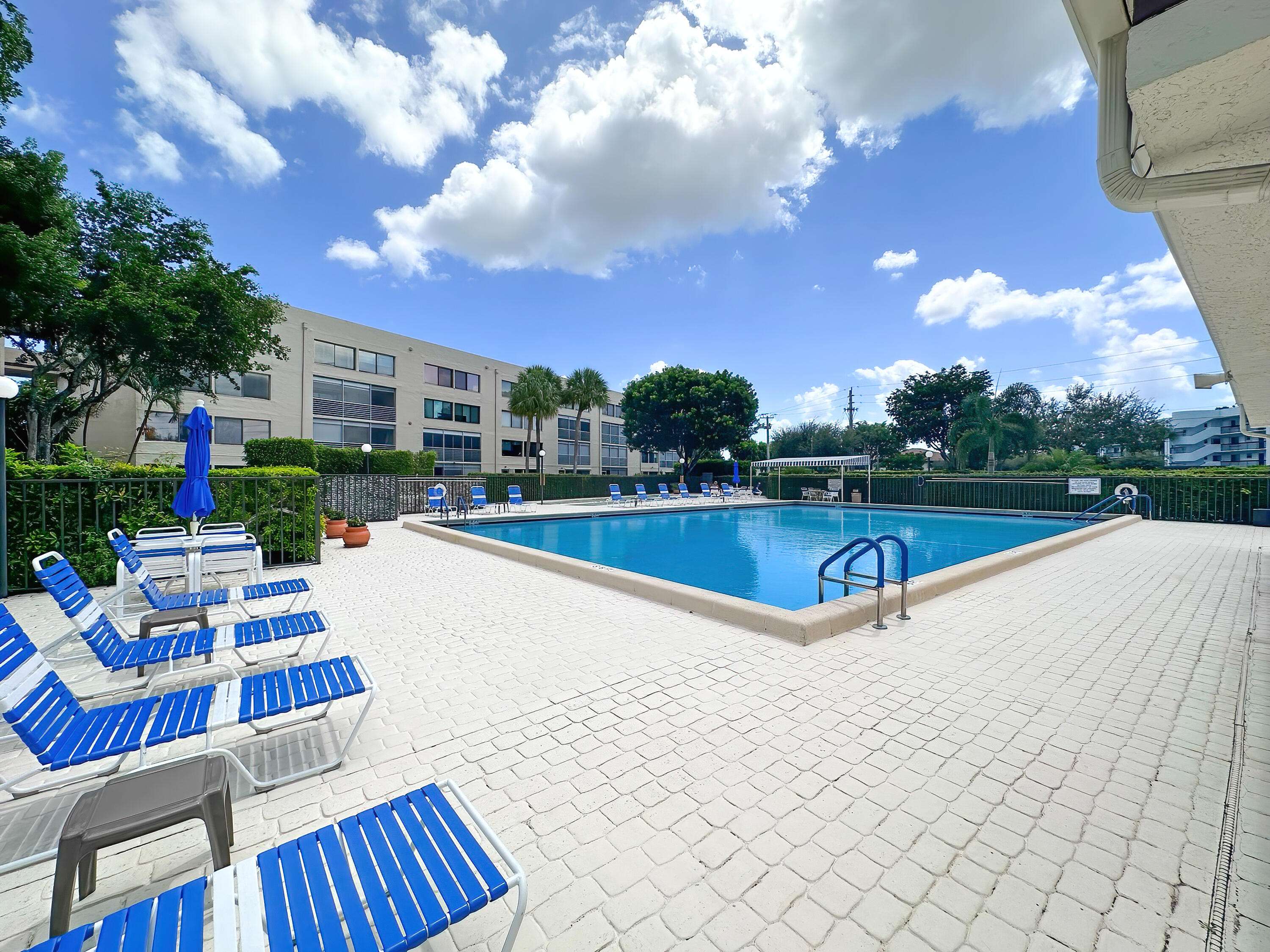 3154 Via Poinciana 116, Lake Worth, FL 33467