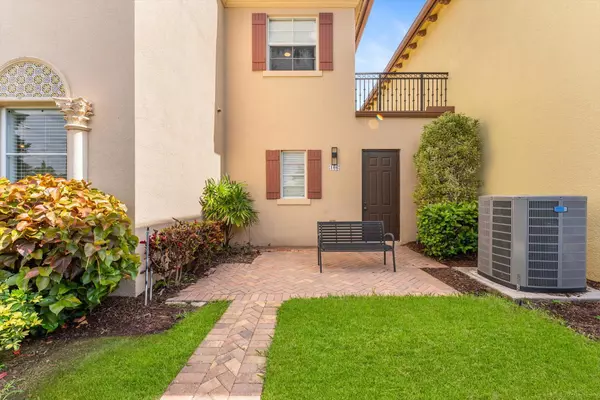 Boca Raton, FL 33487,106 Via Floresta DR