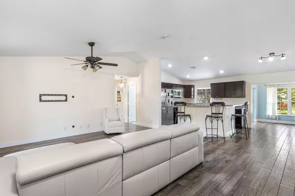 Loxahatchee, FL 33470,17354 N 61st PL