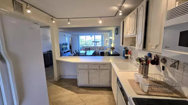 Pompano Beach, FL 33069,3100 N Course LN 410