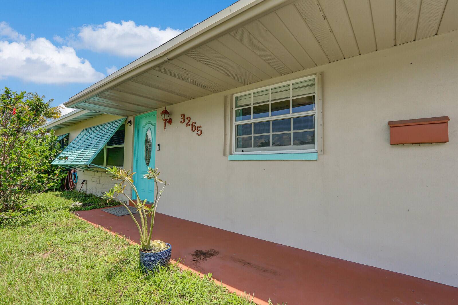 Palm Beach Gardens, FL 33410,3265 Bermuda RD