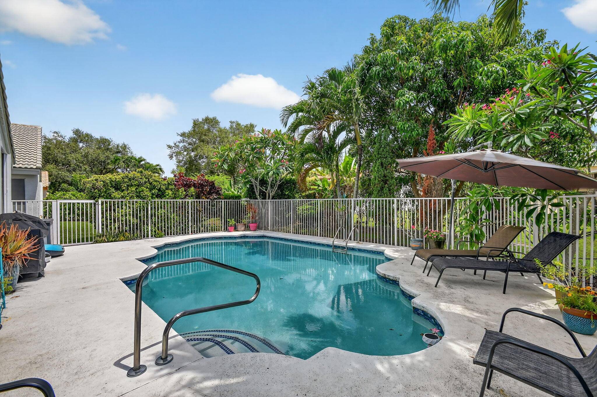 Greenacres, FL 33413,2804 Waters Edge CIR
