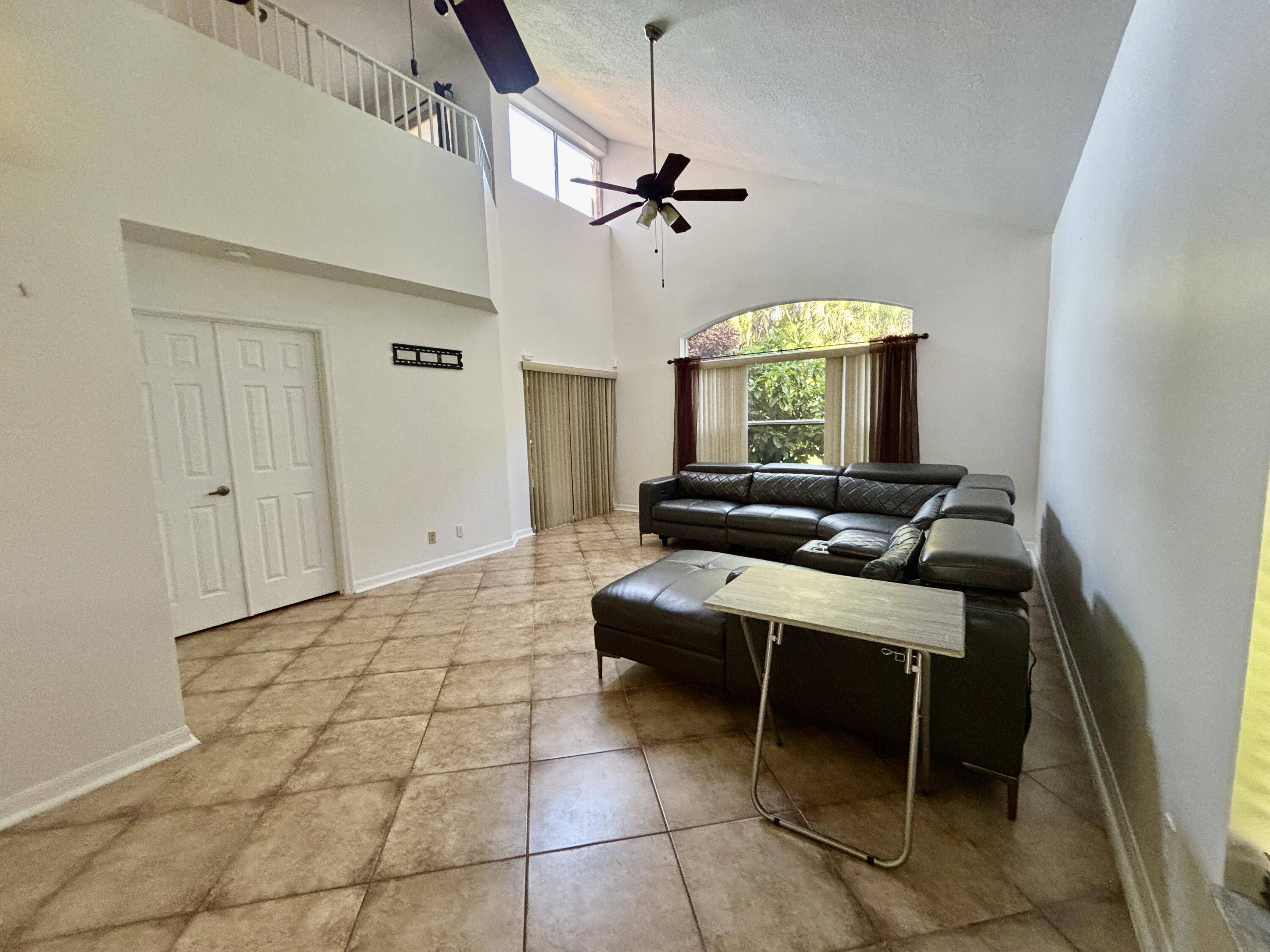 Riviera Beach, FL 33418,8064 Via Hacienda