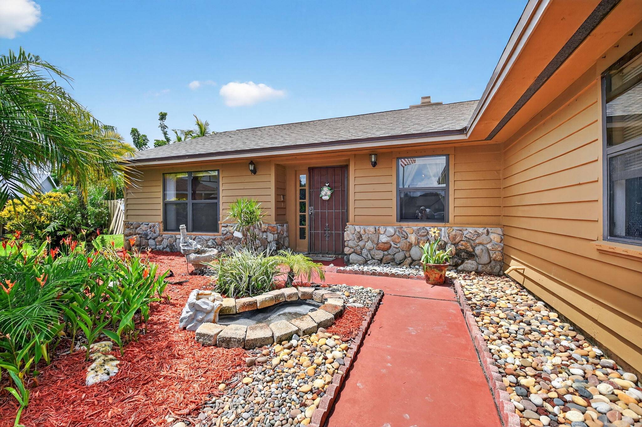 Lake Worth, FL 33467,7700 Woodland Creek LN