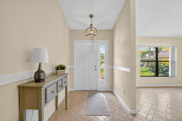 Lake Worth, FL 33467,7700 Woodland Creek LN