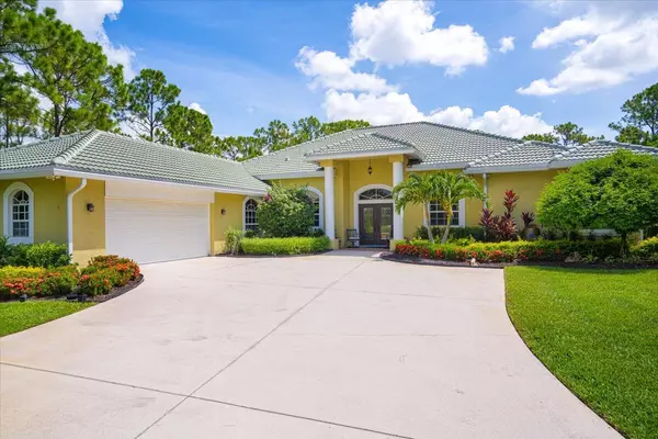 Port Saint Lucie, FL 34986,11000 Pine Creek LN