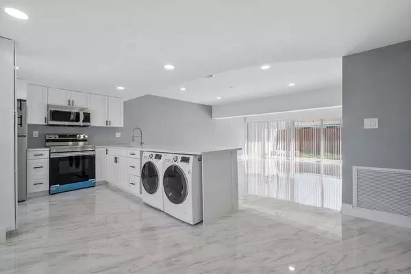Pompano Beach, FL 33062,708 NE 23rd AVE