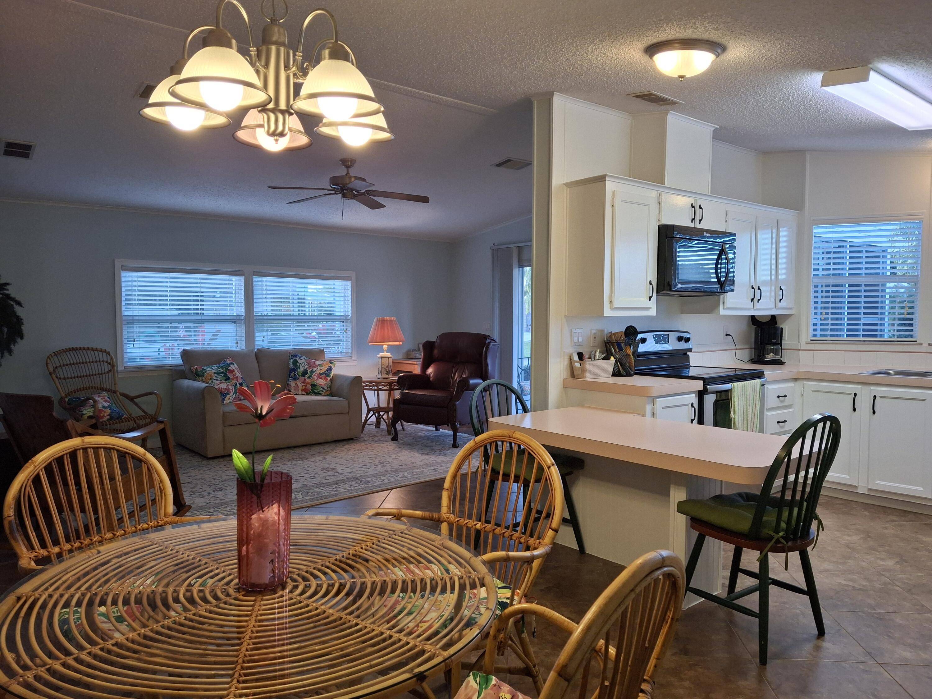 Port Saint Lucie, FL 34952,8528 Gallberry CIR