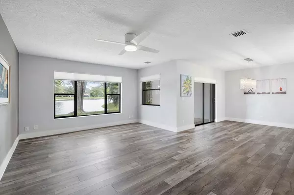 Deerfield Beach, FL 33442,624 N N Deer Creek North Shore DR