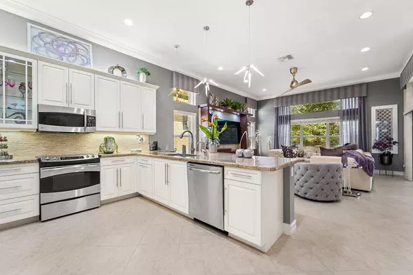 Boynton Beach, FL 33473,10013 Yellowfield DR