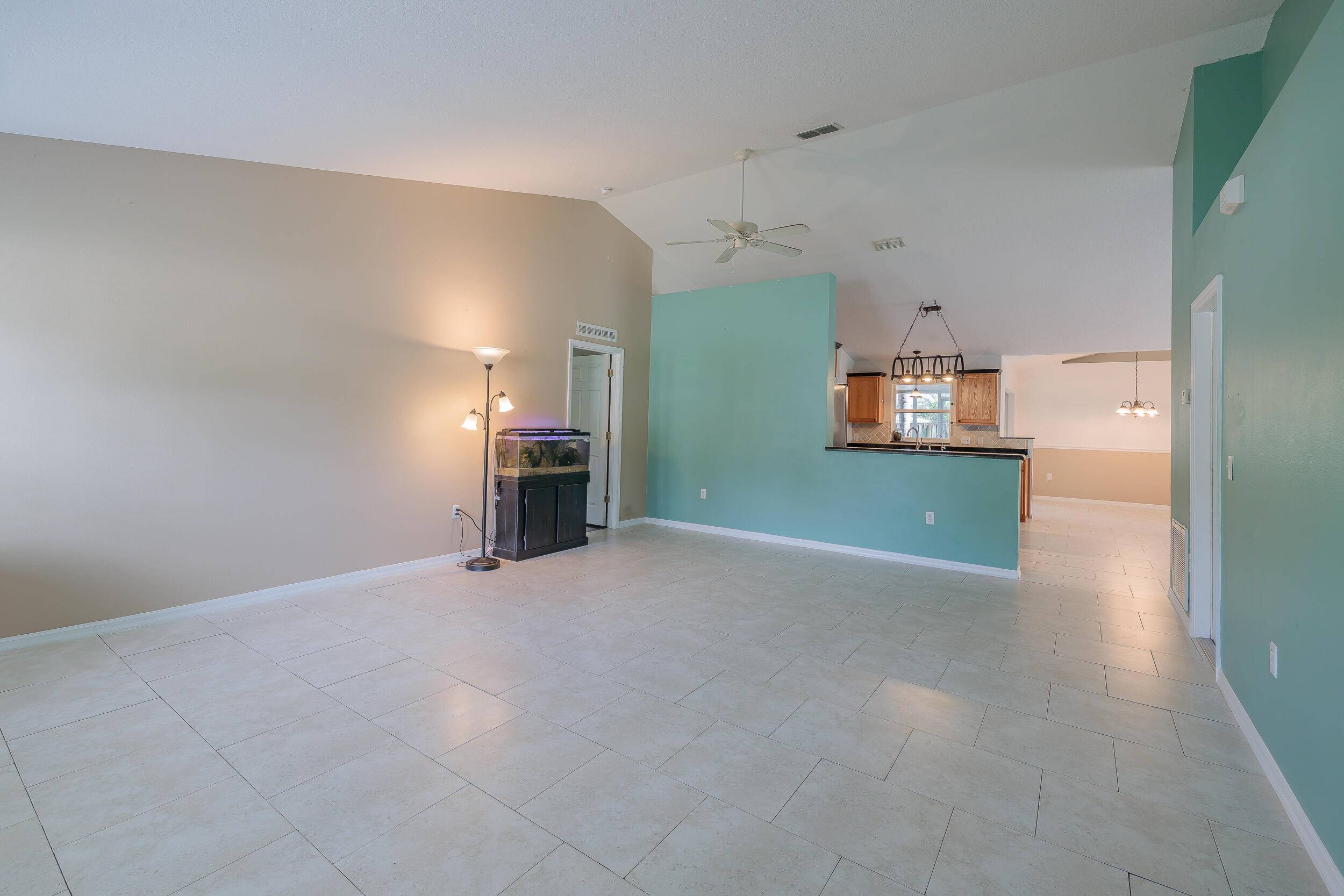 Vero Beach, FL 32966,5290 Compass Pointe CIR
