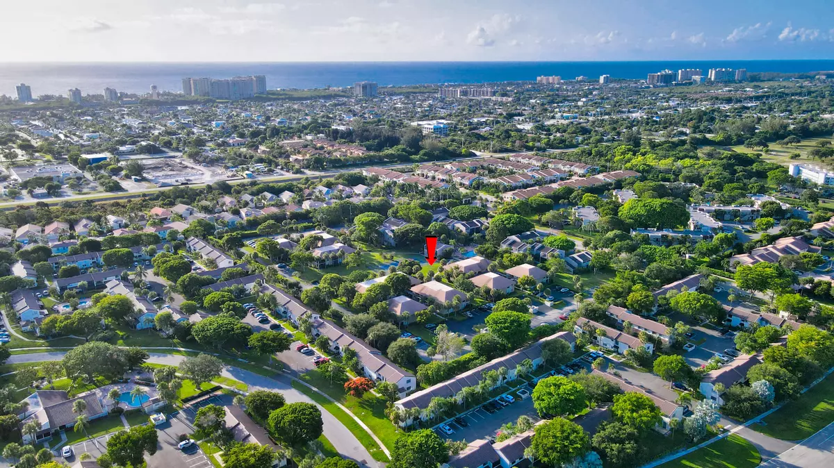 Boca Raton, FL 33487,159 NW 70th ST 516