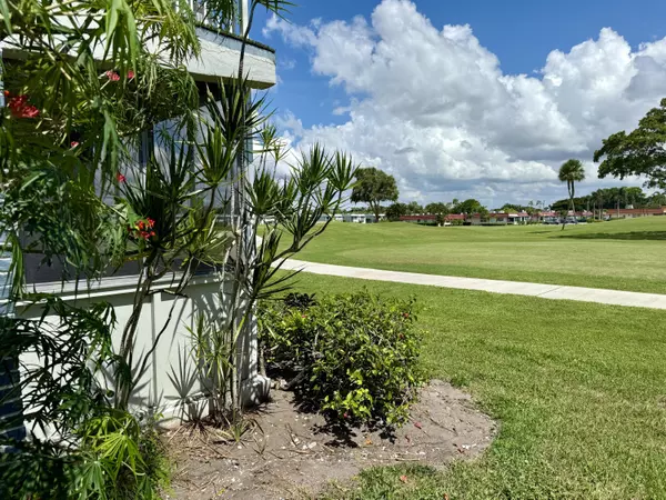 Delray Beach, FL 33446