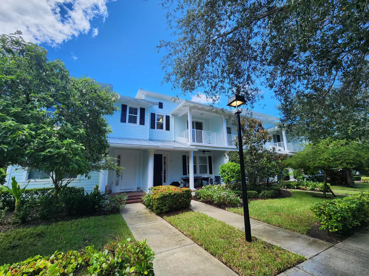 Jupiter, FL 33458,1217 Dakota DR