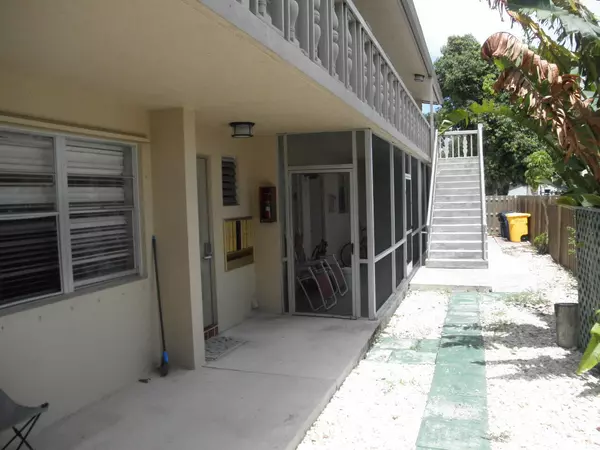 Lake Worth Beach, FL 33460,817 S Federal HWY 8