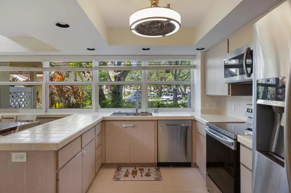 Lake Clarke Shores, FL 33406,8101 Oakton CT 1a