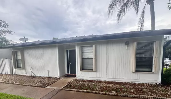 4315 Willow Pond CIR, West Palm Beach, FL 33417