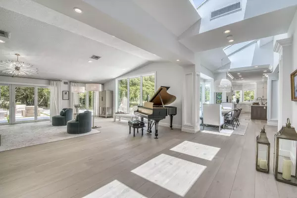 Palm Beach Gardens, FL 33418,13395 Running Water RD