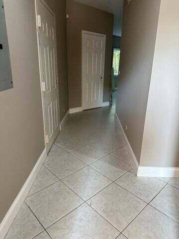 Port Saint Lucie, FL 34986,8239 Mulligan CIR 3514 Side A