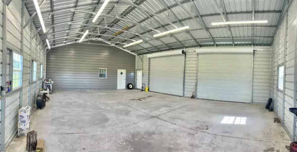 Indiantown, FL 34956,20601 SW Warfield BLVD