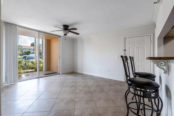 Hypoluxo, FL 33462,160 Yacht Club WAY 109