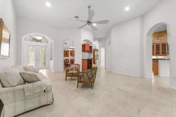 Boynton Beach, FL 33437,11017 Via San Remo