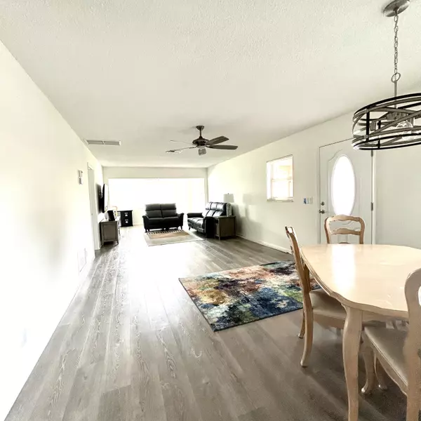 Delray Beach, FL 33445,715 Whippoorwill LN