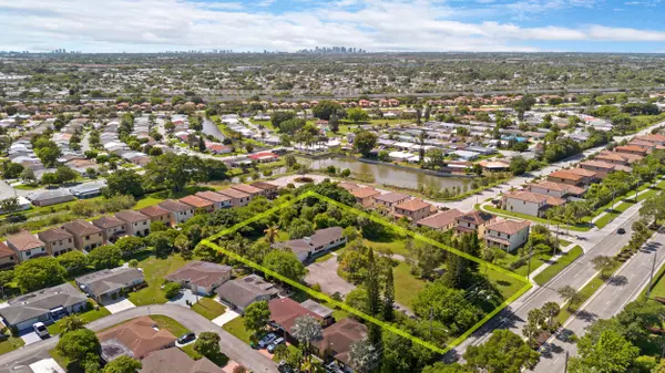 Tamarac, FL 33319,5250 Rock Island RD