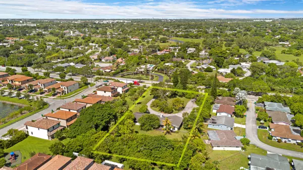 Tamarac, FL 33319,5250 Rock Island RD