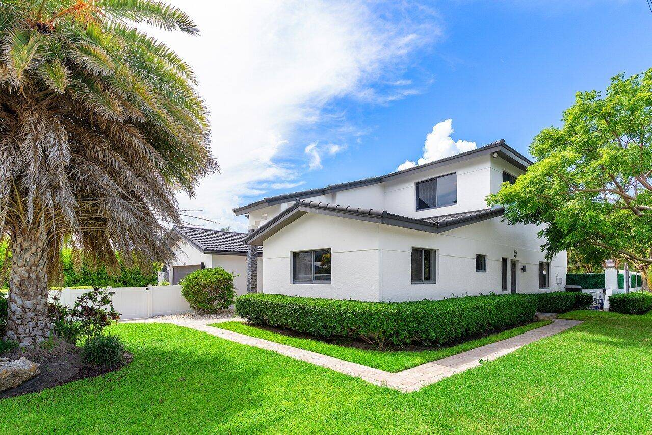 Boca Raton, FL 33432,811 SE 31st ST