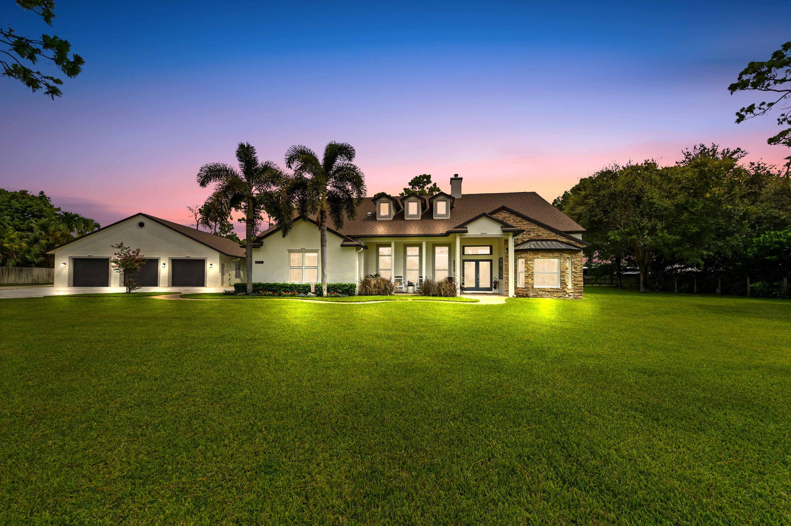 8945 El Paso DR, Lake Worth, FL 33467