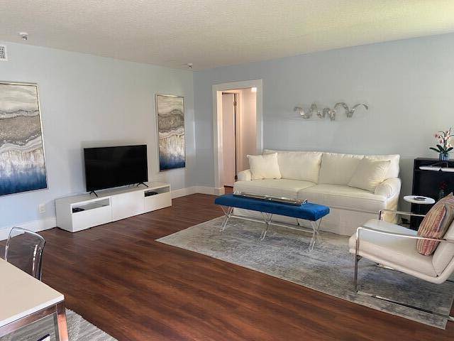 Greenacres, FL 33463,3526 La Palmas CT D-1