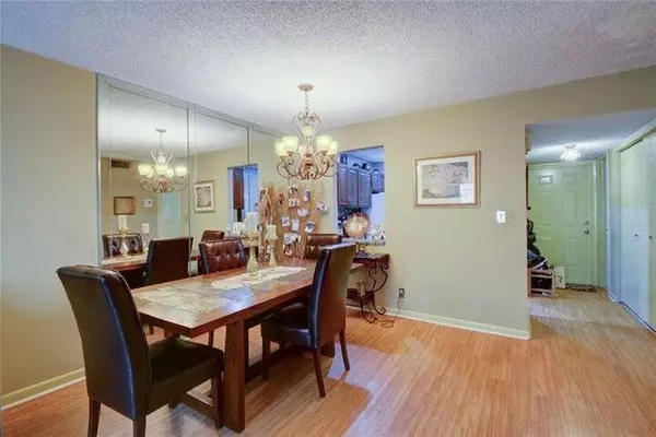 Davie, FL 33324,8101 SW 24th CT 105