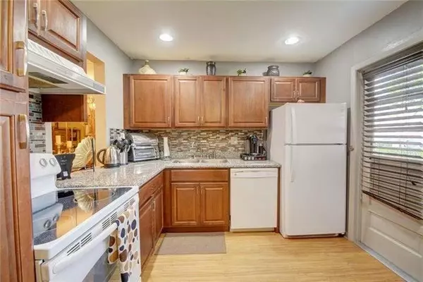 Davie, FL 33324,8101 SW 24th CT 105