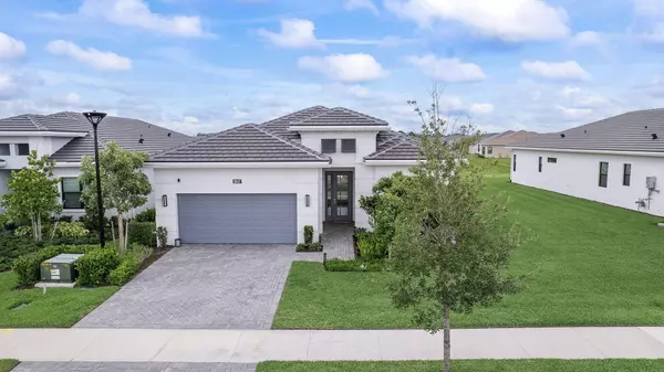 15617 Merritt DR,  Westlake,  FL 33470