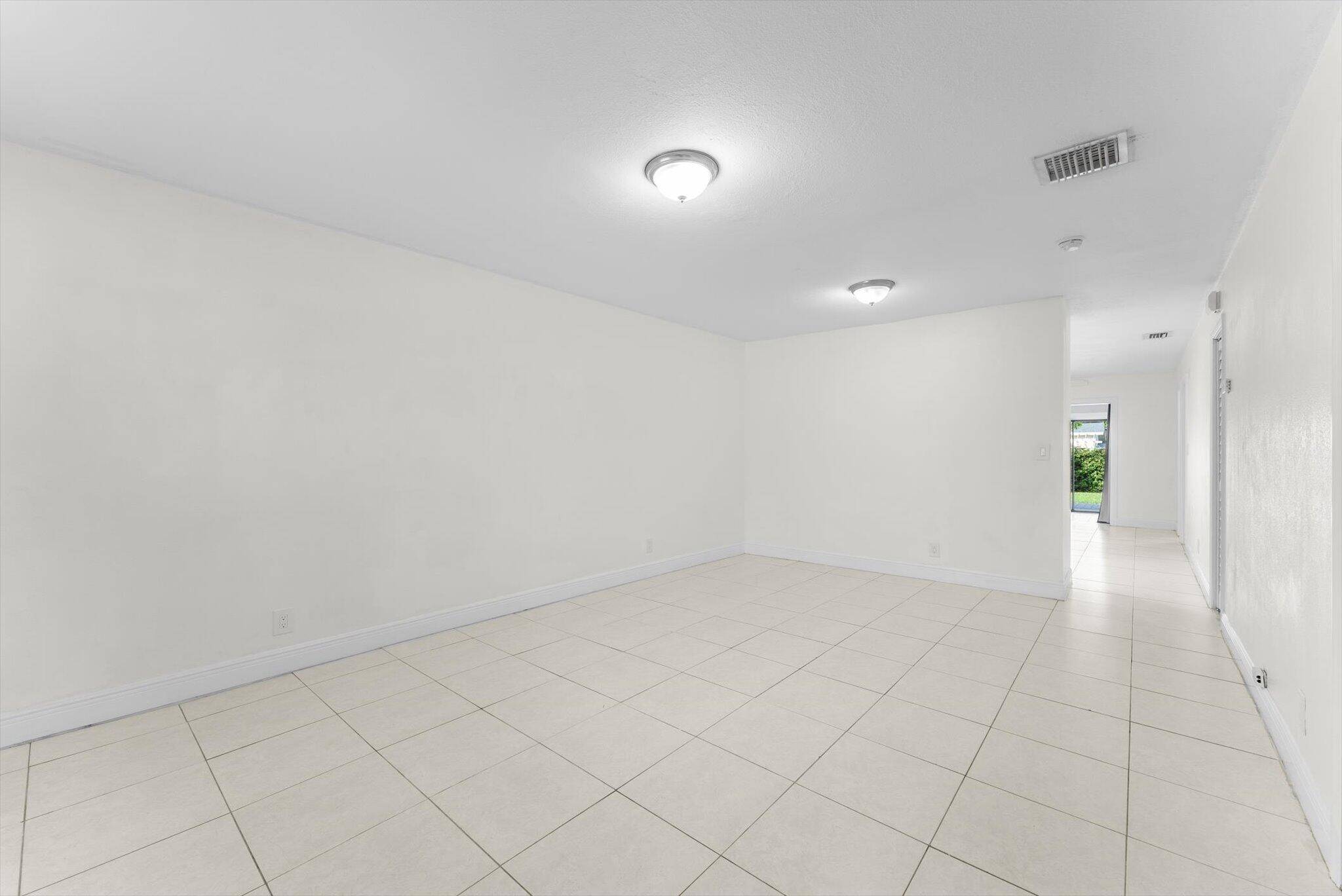 Wellington, FL 33414,822 Lantern Tree Ln
