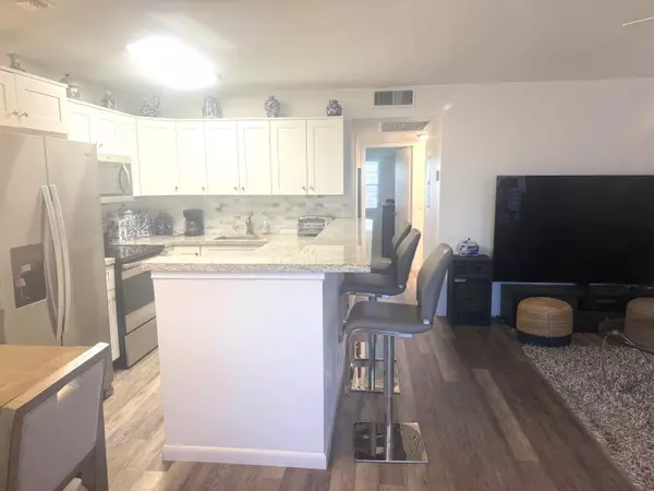 209 Brighton E, Boca Raton, FL 33434