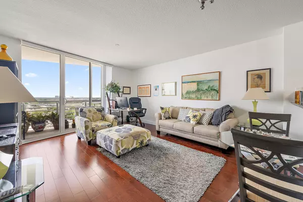 West Palm Beach, FL 33401,1551 N Flagler DR 1410